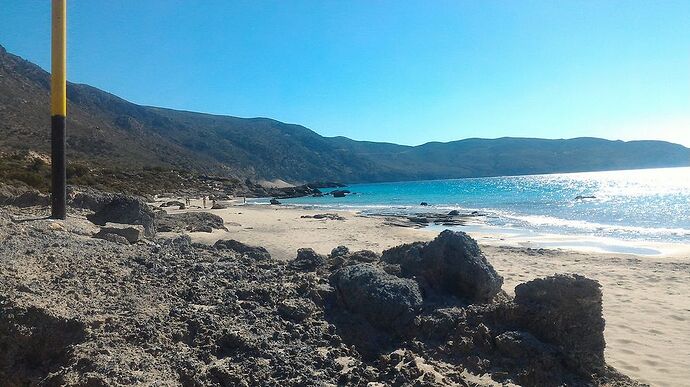 Re: Elafonissi : s'éloigner de la plage principale - pierrick777