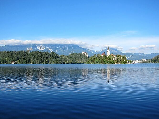 Re: Où amener ma famille pour un voyage dépaysant et pas cher ? - Triglav-Slovenia