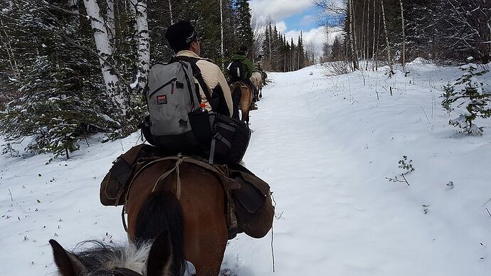 Trek à cheval dans les monts Altaï, Kazakhstan - LauraBS