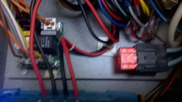 Re: Chargement batterie moteur  - meleau