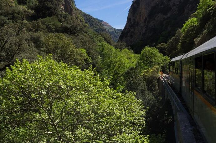 Le Péloponnèse regorge de merveilles - mifuguemiraison