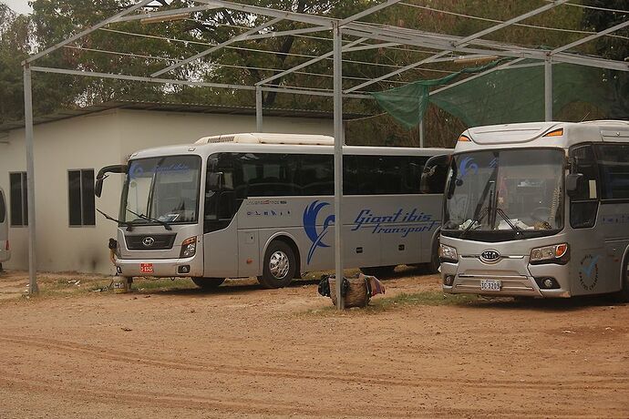 Re: Chauffeur privé, bus ou voiture de loc - IzA-Cambodia