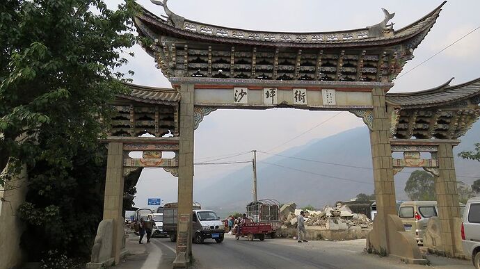 Sur la route vers Shaxi : Shaping. - PATOUTAILLE