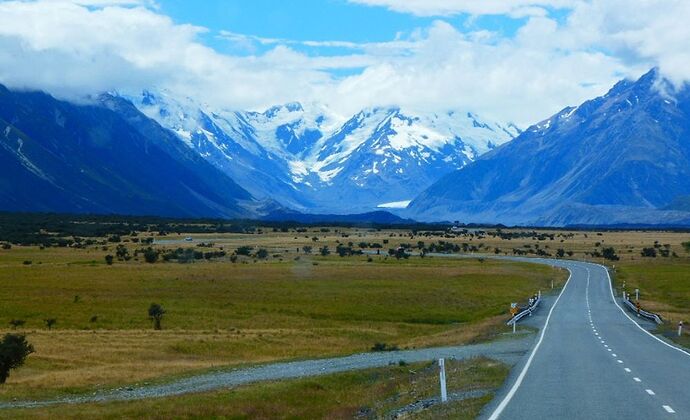 La conduite chez les kiwis et les plus belles routes néo-zélandaises - titimathi