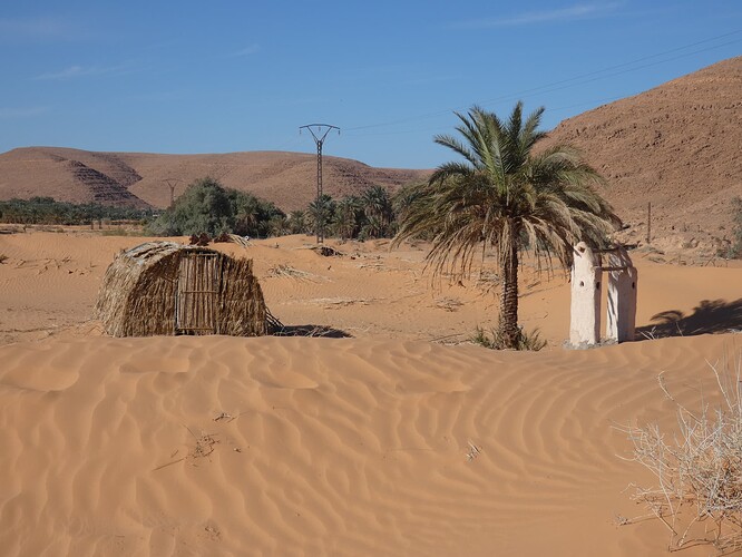Camp de touristes de Heddar, Sebseb