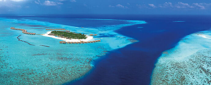 You & Me Maldives Hotel - Philomaldives Ex guide Safaris
