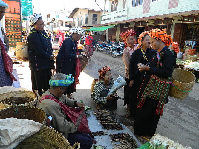 Le plus beau marché de Birmanie - kristofe