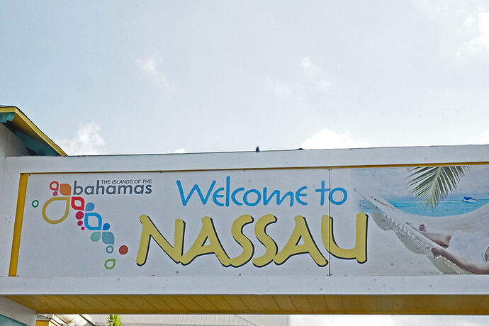 Croisière aux CARAÏBES avec le  MSC  DIVINA - escale de NASSAU  - & retour à MIAMI - cartesien