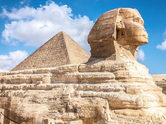 Sphinx de Gizeh et pyramide de Kheops