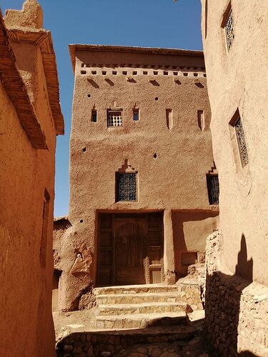 Re: Au retour de notre quinzaine dans le sud du Maroc.  - Louisa21