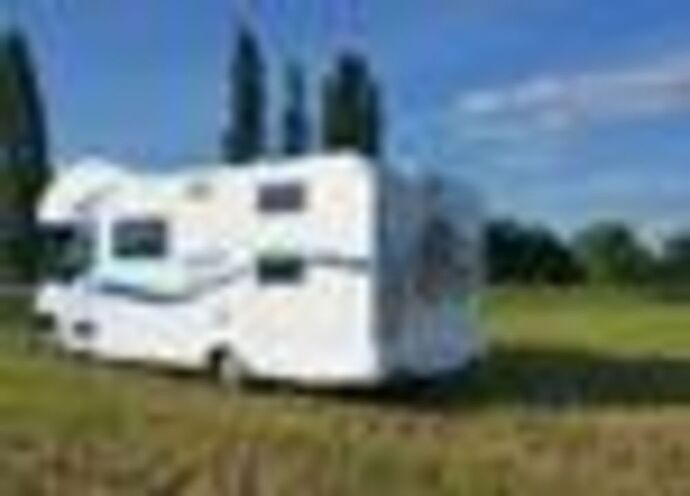 Re: Camping-car pour famille nombreuses  - winnebago1