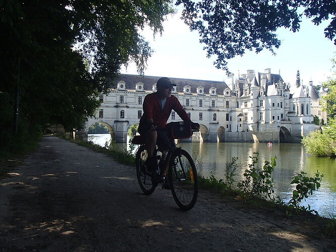 Re: vélo le long de la Loire, entre Blois et Angers - marie_31