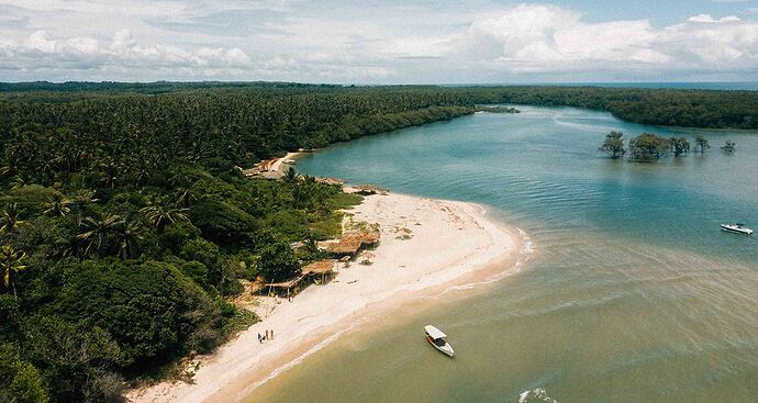 Aidez nous a protéger notre littoral dite non au tourisme de masse   - brazilecotour