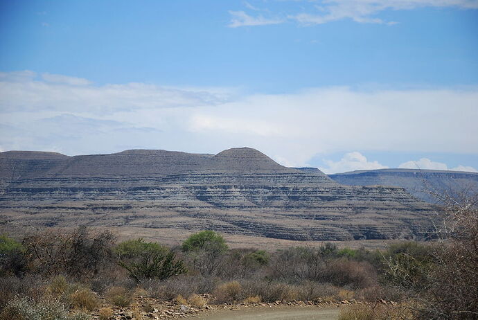 ...J14 Zebra River Lodge, Tsaris Mountains - llce