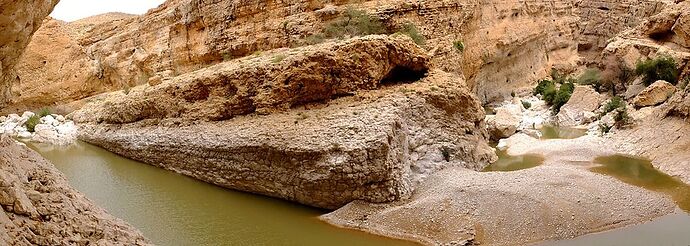 Wadi Bai Khalid - rafa