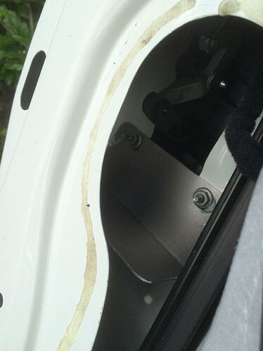 Re: La faiblesse de la porte chauffeur, sur le Fiat Ducato, qu'il faut  SECURISER  ! - soleilen62