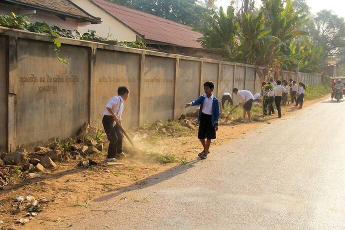 Bonjour à tous, - IzA-Cambodia