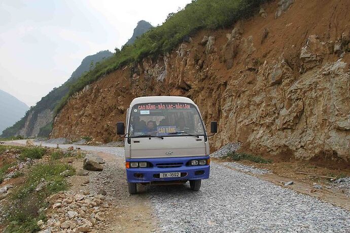 Hà Giang - Cao Bằng en bus - Abalone_vn