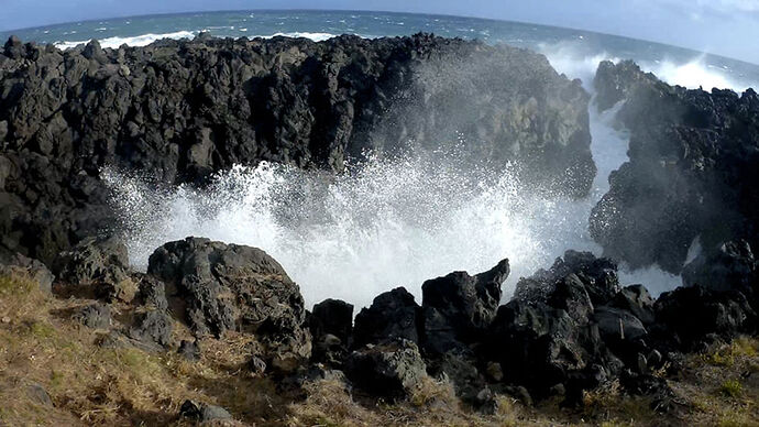 Sous l’eau et par dessus les nuages à la Réunion - chiktika