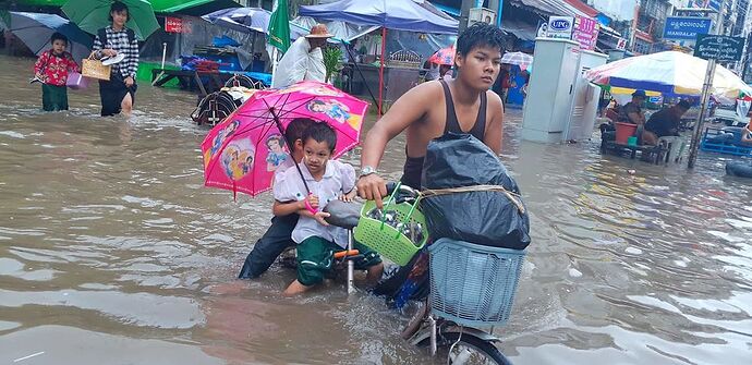 Inondations en Birmanie - kristofe