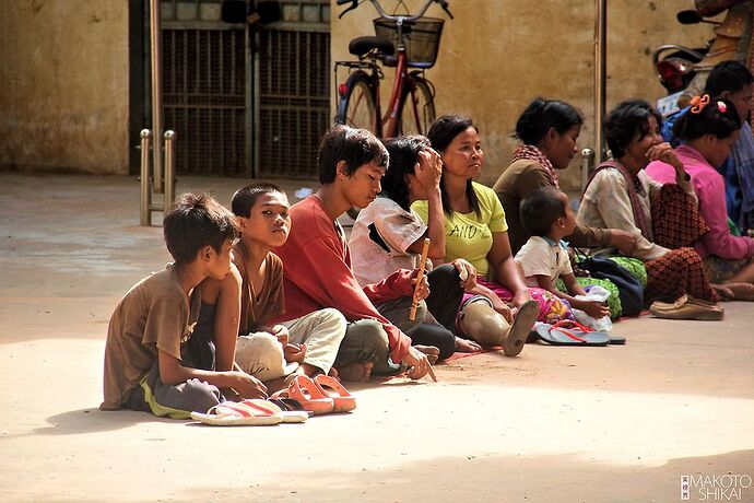 Bonjour à tous, - IzA-Cambodia