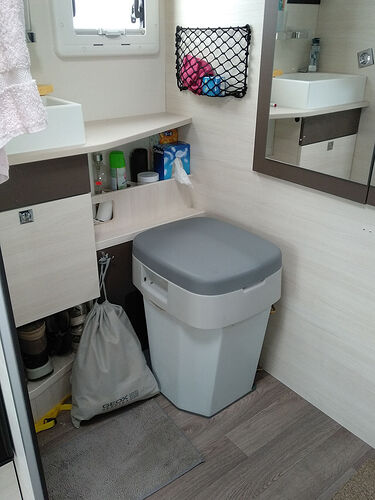 Re: Toilettes sèches camping-car ? - Davidf92