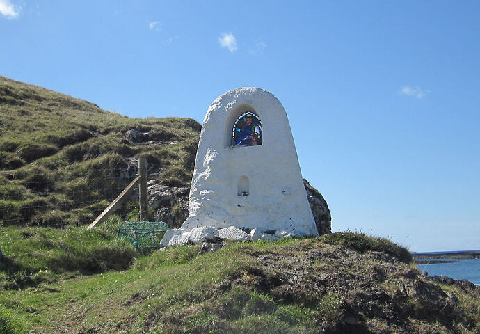 Seconde journée dans l'île de Canna . Visite de Sanday - calamity jane