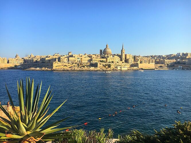 D'août à décembre 2017 : un été & un automne à Malte - Marine-Z