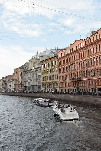 Part I : Voyage au pays des matriochkas: SAINT-PETERSBOURG - creskin