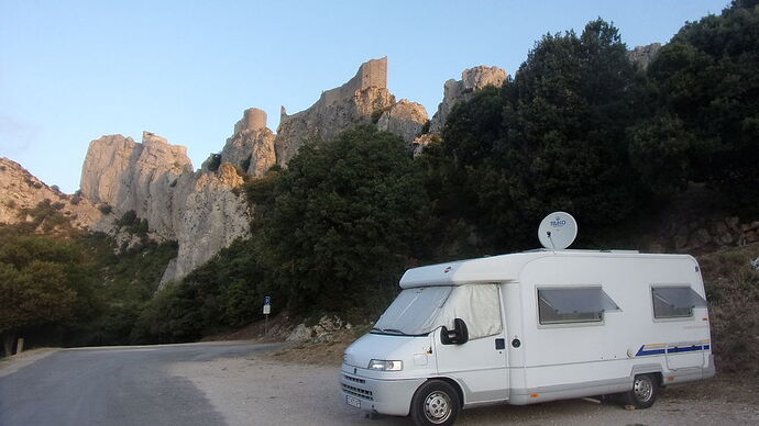 Visite du  Pays Cathare en Camping-car, L'Aude et ses Citadelles du Vertige : Aguilar, Quéribus, Puivert, Peyrepertuse, et montségur !  - soleilen62