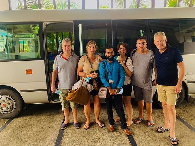 Re: Sithum, notre chauffeur guide francophone au Sri Lanka  - anne333