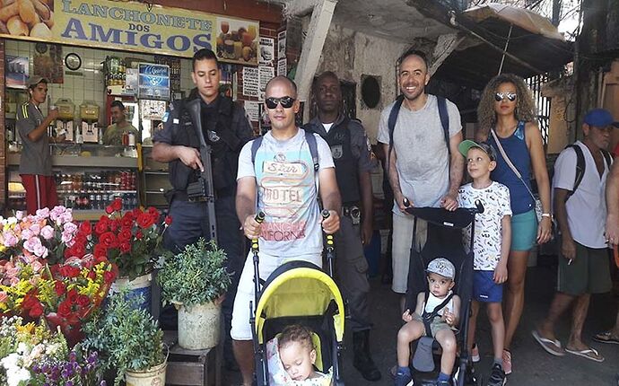 Re: Visiter une Favela de Rio.  - France-Rio