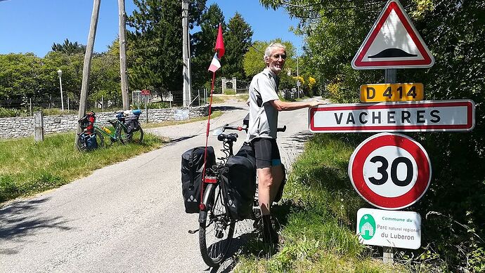 Tour du Lubéron, Canal de Rhône à Sète, Canal du Midi : 823 km en 13 jours à vélo - Facteur4