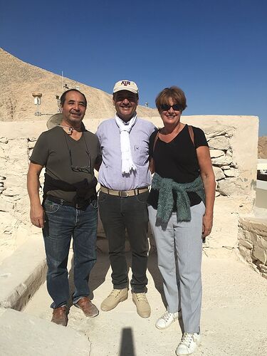 Re: Guide Egyptologue à Louxor - Prechacq