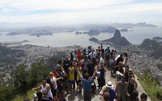 Ballade à pied à Rio - France-Rio Ballade à pied à Rio - France-Rio
