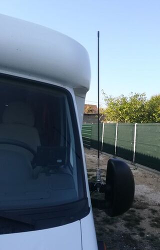 Antenne Radio et Cibie - ANTENNE AUTORADIO DE PARE-BRISE pour camping-car  et caravane