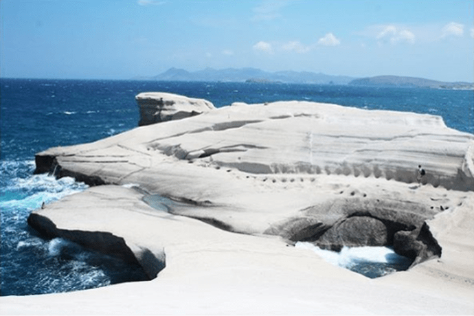 A faire à Milos - emilieMarieC