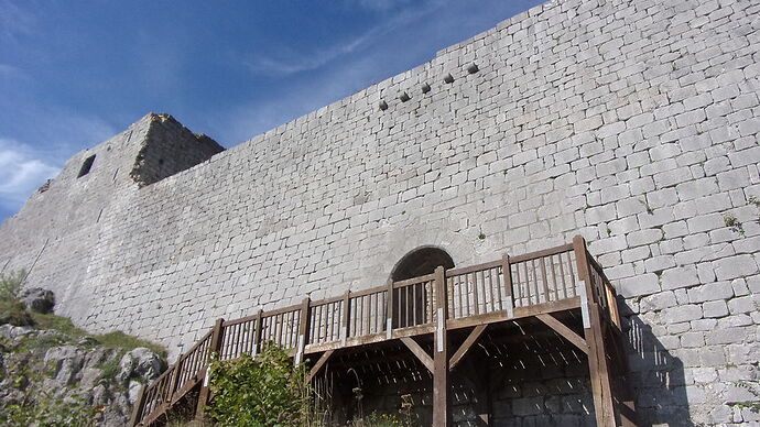 Visite du  Pays Cathare en Camping-car, L'Aude et ses Citadelles du Vertige : Aguilar, Quéribus, Puivert, Peyrepertuse, et montségur !  - soleilen62