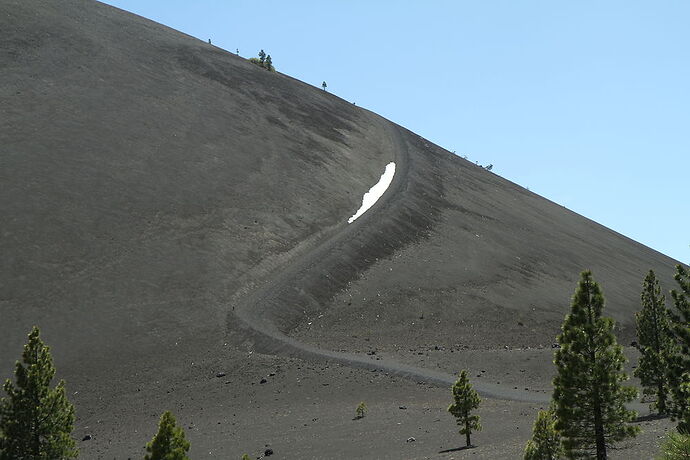 Re: Ville étape entre Death Valley et Yosemite - groslap1