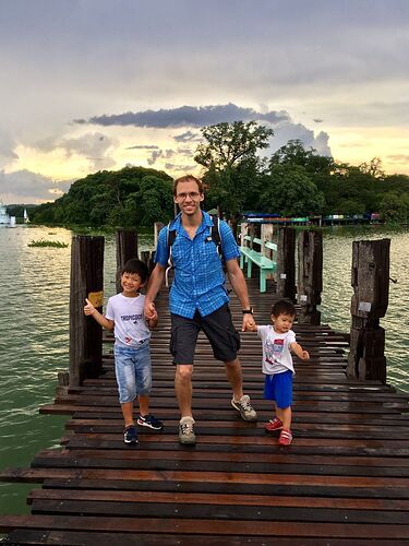 De retour de Birmanie en Juillet avec Enfants  - Yannick Shanghai