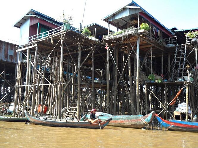 Re: Besoin d'aide n'hésitez pas, j'habite au Cambodge - quinqua voyageuse