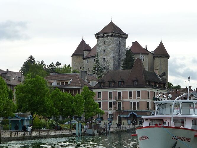 Re: Carnet de voyage, une semaine dans les Alpes au printemps  - Fecampois