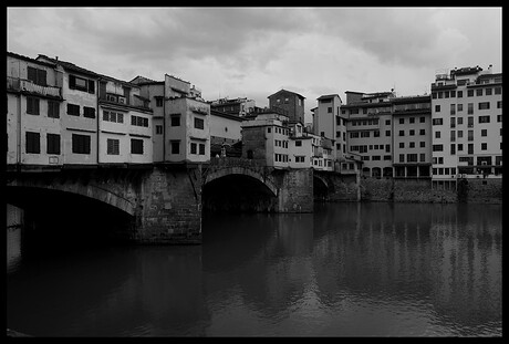02_04 Ponte Vecchio NB