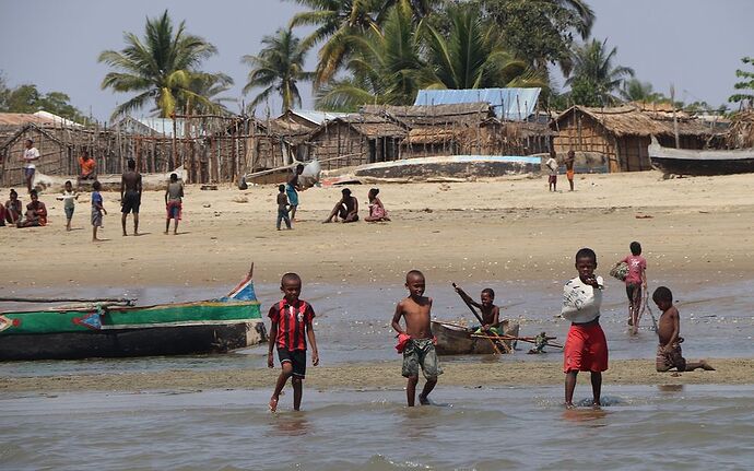 Re: Côte ouest de Tuléar à Morondava - worlder56