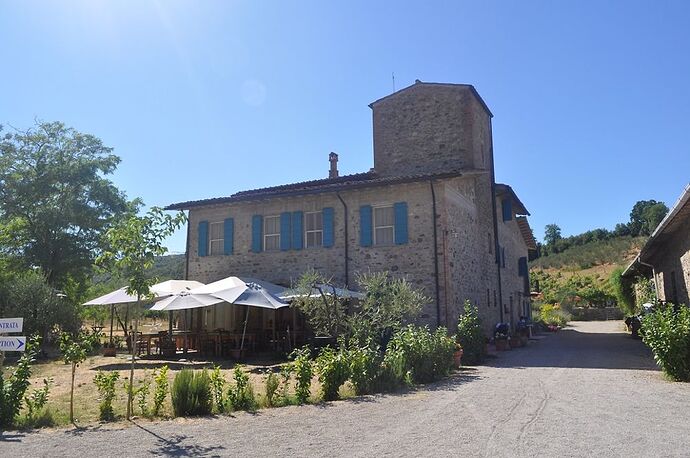 Re: où loger pour sillonner la Toscane? - je-me-tire