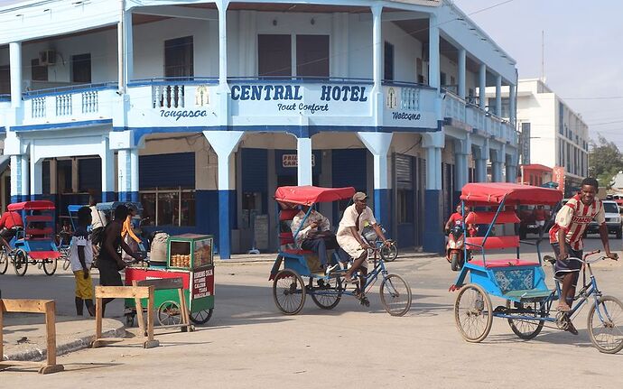 Re: Côte ouest de Tuléar à Morondava - worlder56