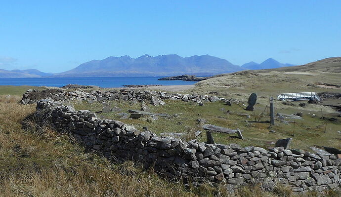 Le vieux cimetière de Kilmory - calamity jane