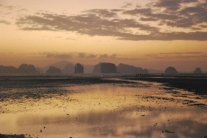 j10 - premier lever de soleil sur Koh yao noi - llce