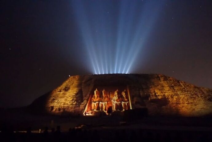 Re: Le son et lumière d'Abou Simbel - SEBDOL