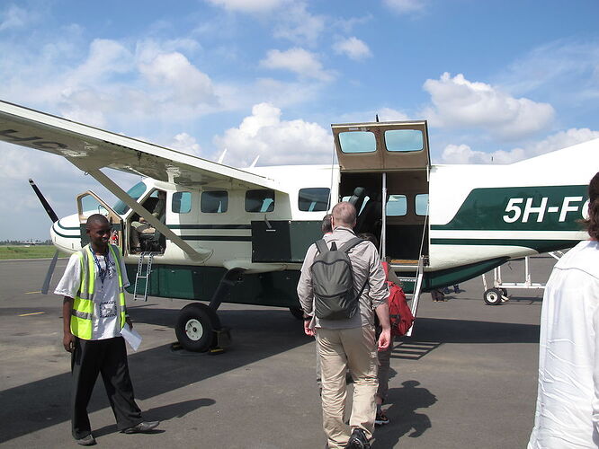 Re: Aeroport Dar es Salaam - aswad